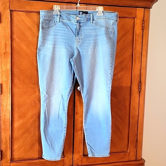 GAP Denim - GAP jeans